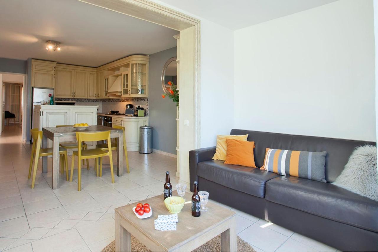 Mare Avec Jardin Et Bbq Vue Et Montagne Et Port A 2 Pas Apartment *
