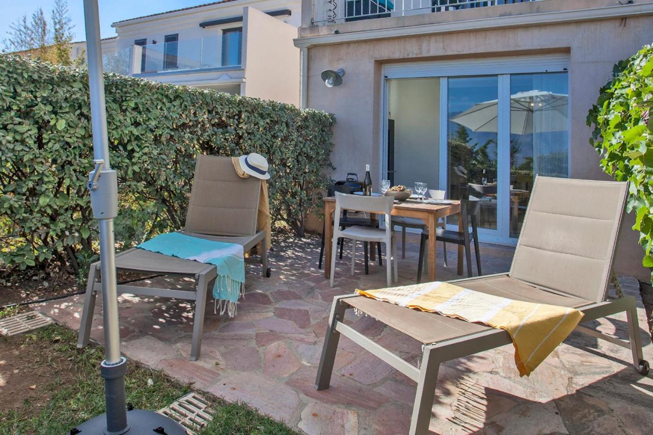 Mare Avec Jardin Et Bbq Vue Et Montagne Et Port A 2 Pas Apartment *